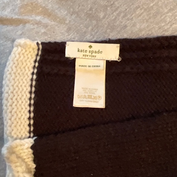 Brand New Kate Spade scarf - Picture 2 of 3